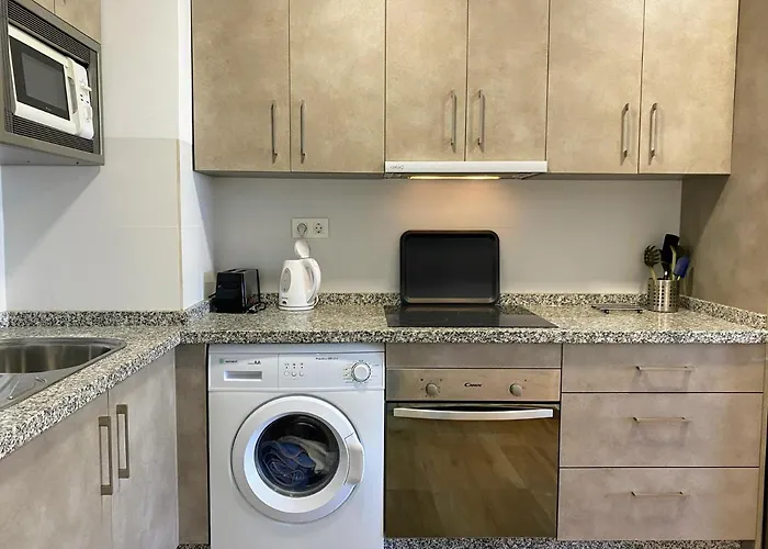 La Carolina Pool View Apartment *