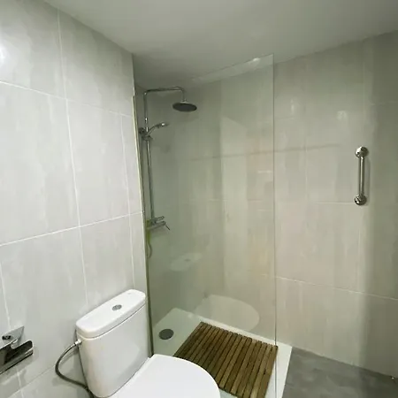 La Carolina Pool View