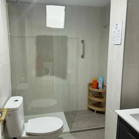 La Carolina Pool View *