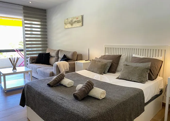Apartman La Carolina Pool View Marbella