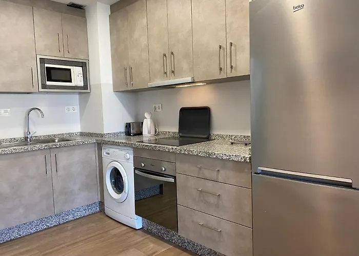 La Carolina Pool View 아파트 *