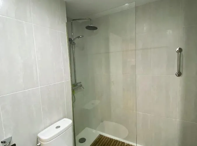 La Carolina Pool View