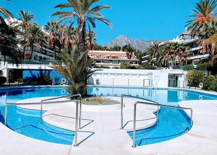 La Carolina Pool View * 마르베야