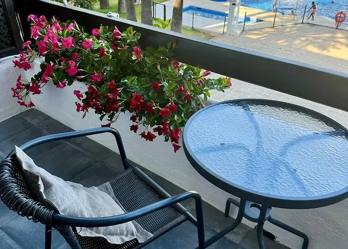 아파트 La Carolina Pool View 마르베야