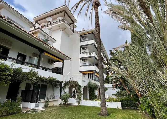 아파트 La Carolina Pool View 마르베야