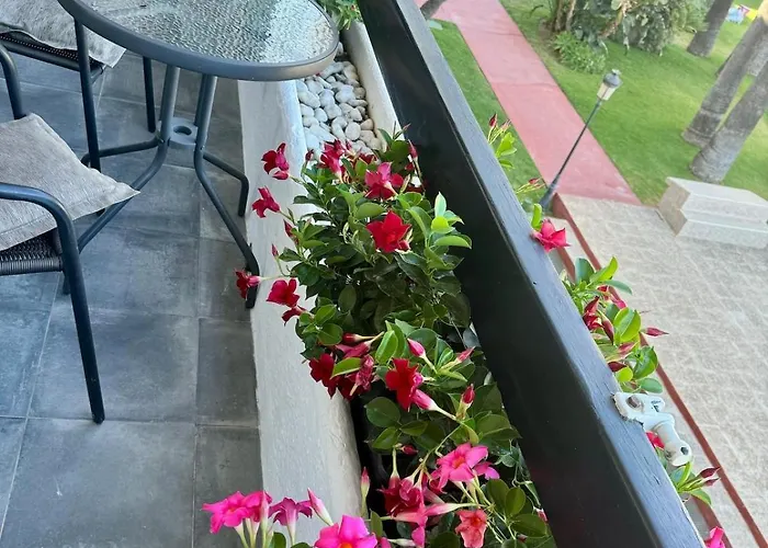 아파트 La Carolina Pool View 마르베야