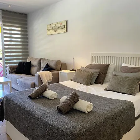 Apartament La Carolina Pool View Marbella